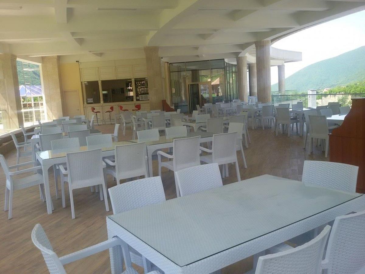 מלון Sheki Park מראה חיצוני תמונה